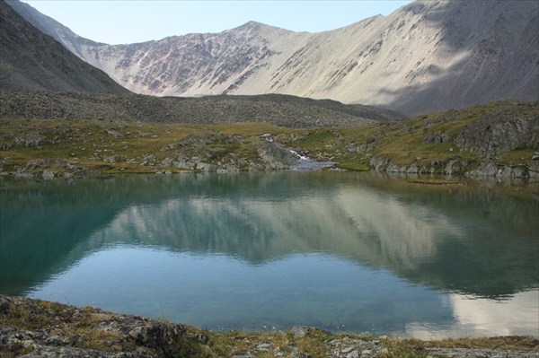 Алтай. Озеро в долине 7 озер